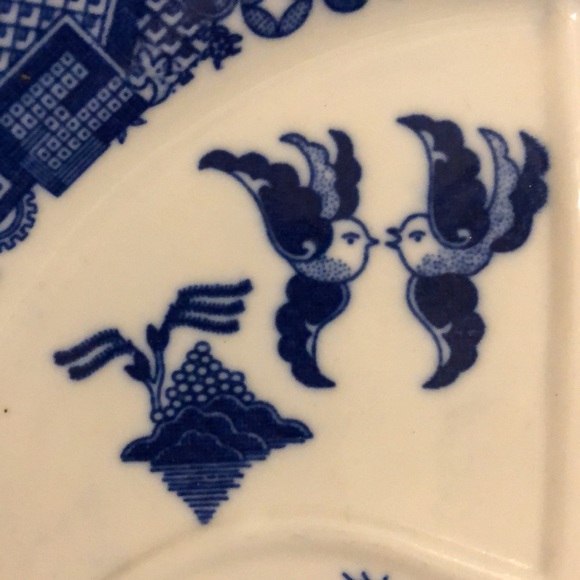 Vintage Blue Willow Appetiser Plates - Picture 2 of 5